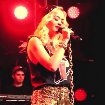 Rita Ora - Somebody That I Used To Know (Gotye Cover)