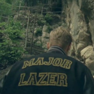 Major Lazer featuring Amber Coffman - Get Free