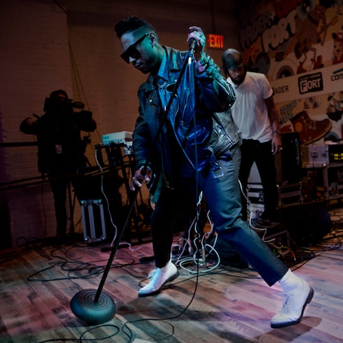 Miguel Performs "Adorn" Live at The FADER FORT