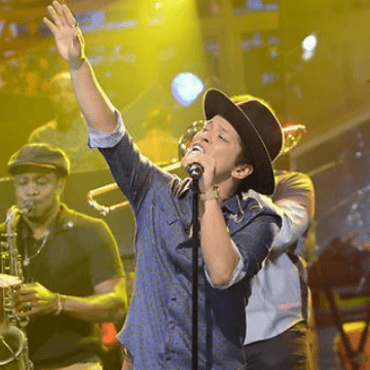 Bruno Mars Performs and Hosts 'Saturday Night Live'