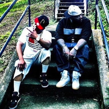 Rick Ross featuring T.I. - Bury Me A G