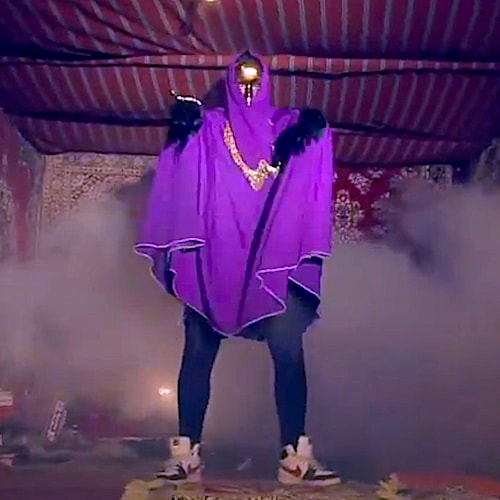 Karriem Riggins – Round The Outside