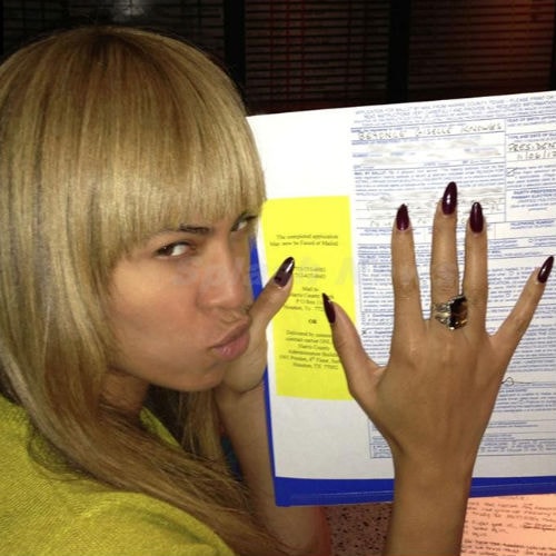 Beyoncé - Check On It (XXYYXX Remix)