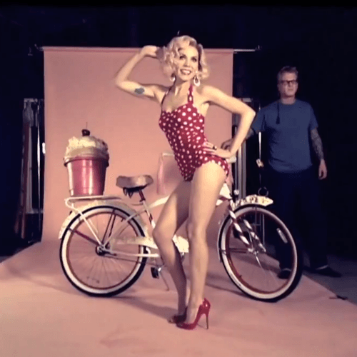 Skylar Grey featuring Eminem – C’mon Let Me Ride (Behind The Scenes Pt. II)