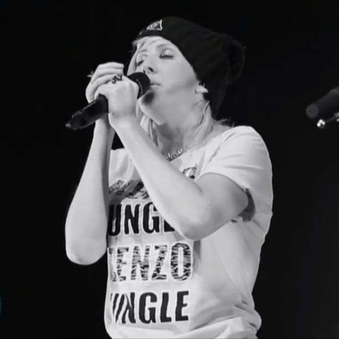 Ellie Goulding - Explosions