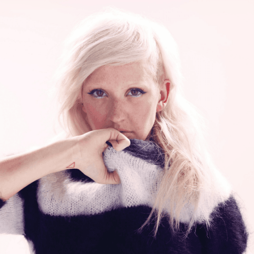 Winner Announcement! Win a Pair of Beats By Dre Headphones Signed by Ellie Goulding 