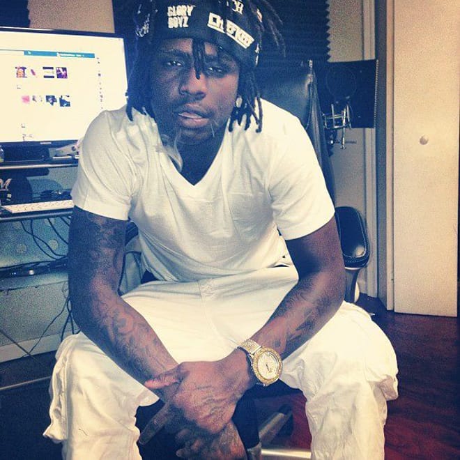  Chief Keef featuring Ballout & Dro - Make It Clap (Produced by Young Chop)