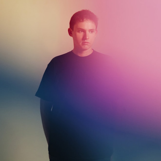 Disclosure featuring AlunaGeorge – White Noise (Hudson Mohawke Remix)