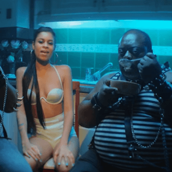 AlunaGeorge – Attracting Flies