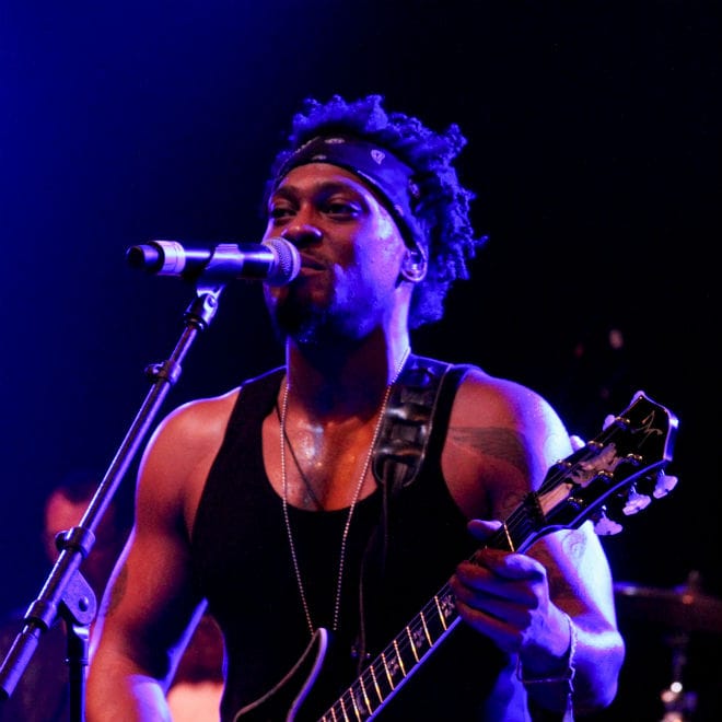 D'Angelo and ?uestlove's Bonnaroo 2012 Set (Documentary 1/4)