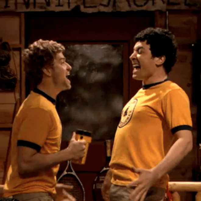 Justin Timberlake Performs "Strawberry Bubblegum" on 'Fallon'