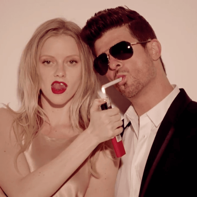 Robin Thicke featuring T.I. & Pharrell - Blurred Lines