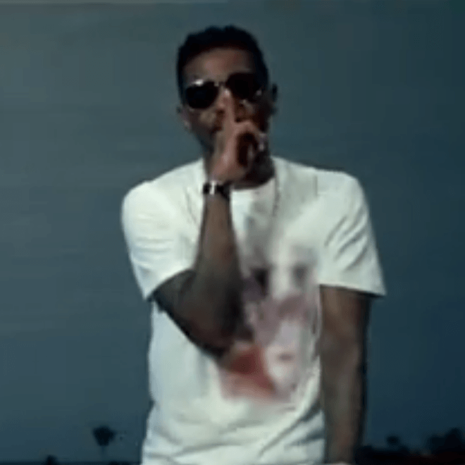 Fabolous featuring Chris Brown - Ready