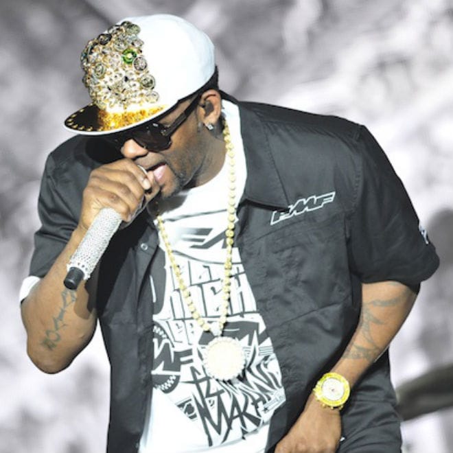 Watch R. Kelly Performing with Phoenix at Coachella