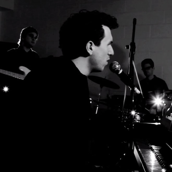 Fryars – Can’t Stop Loving You