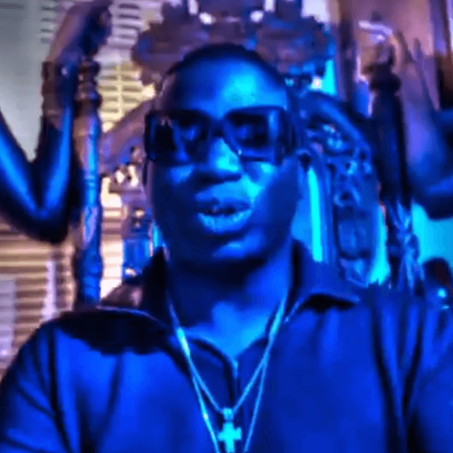 Gucci Mane featuring Trinidad Jame$ - Guwop