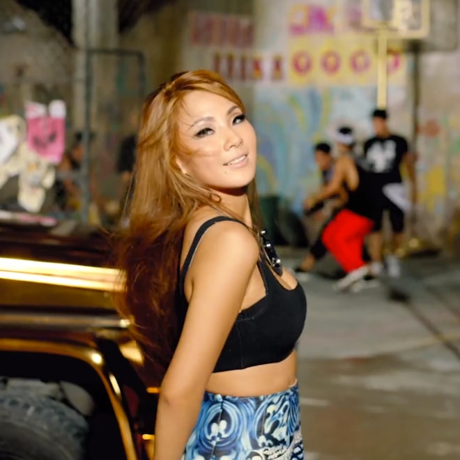 2NE1 - Falling In Love