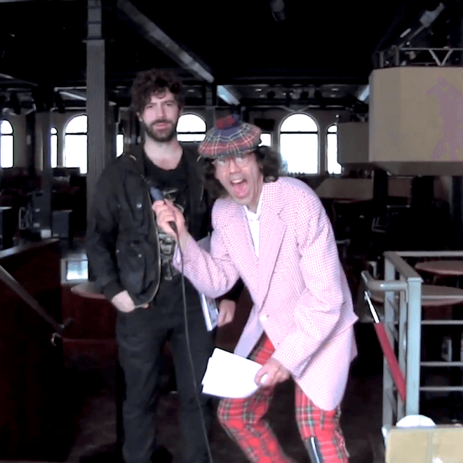Nardwuar vs. Foals