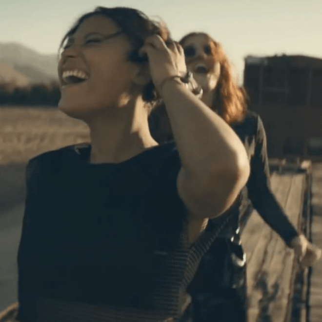 Icona Pop - Girlfriend