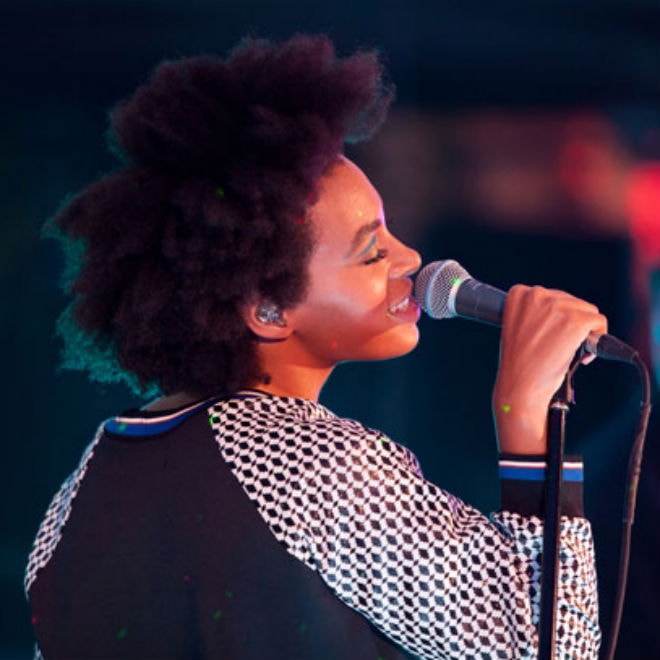Solange Knowles - Bad Girls (vitaminwater Uncapped Performance)
