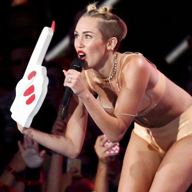 Kanye West Recording "Black Skinhead" Remix with Miley Cyrus?