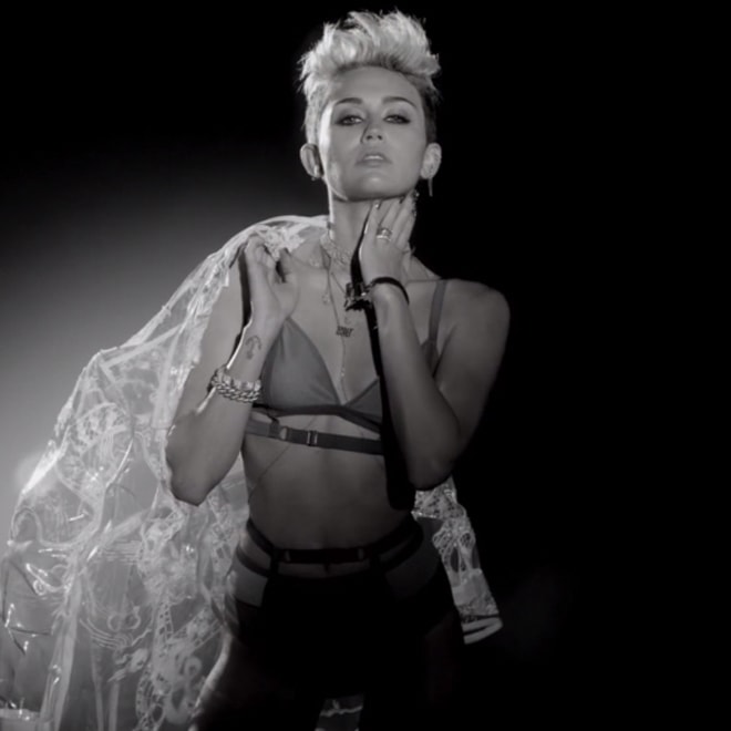 Big Sean - Fire (Starring Miley Cyrus)