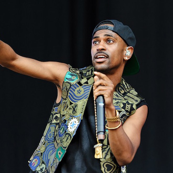 Big Sean Performs “Beware” in NYC