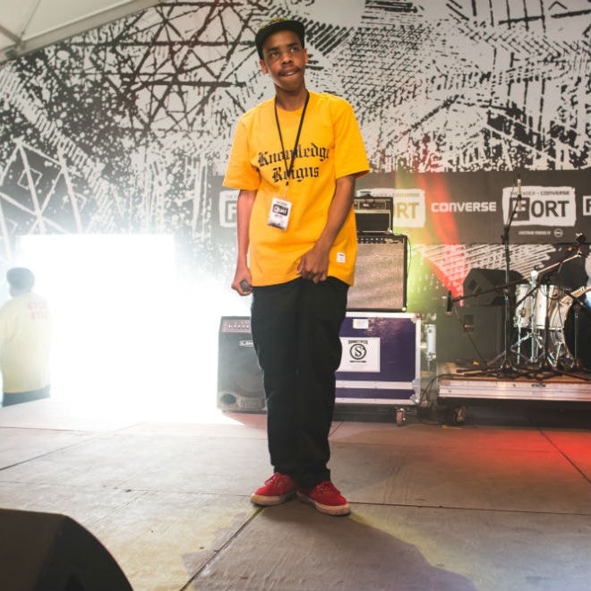 Earl Sweatshirt Freestyles Over "Drop It Like It's Hot" & Talks About His Writing Process