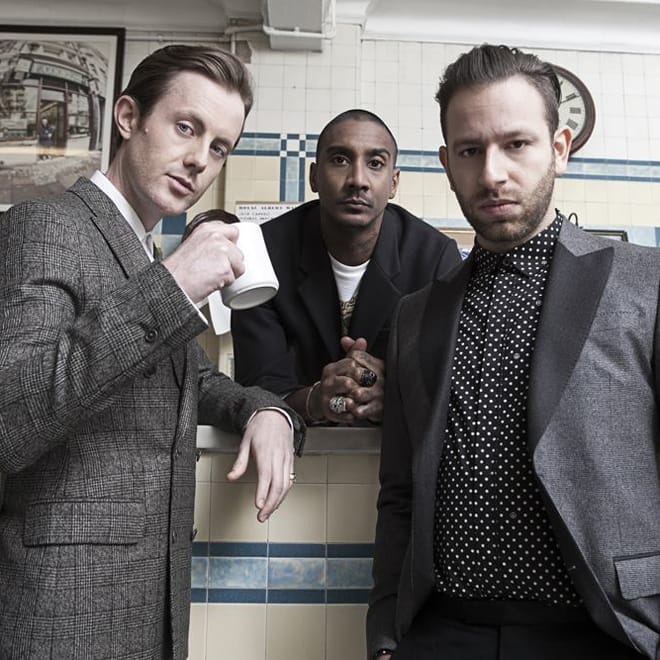 Chase & Status featuring Pusha T – Machine Gun