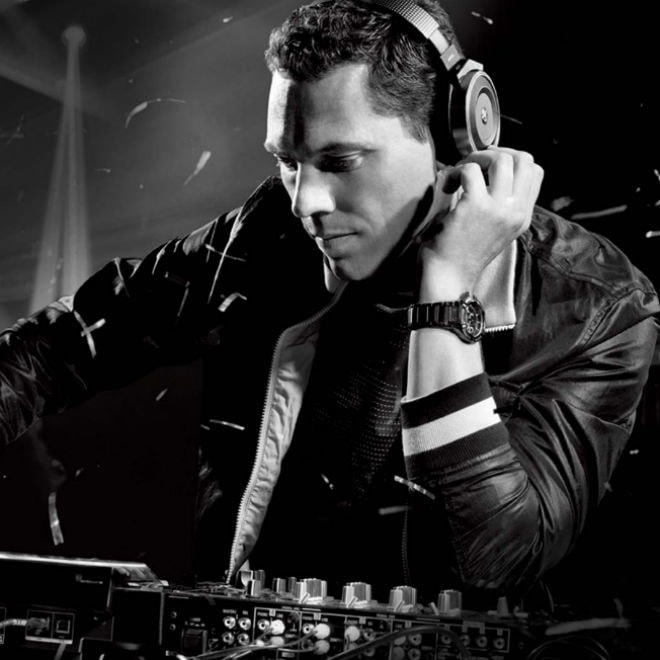 Listen to Tiesto's 2-Hour Mix for Diplo & Friends on Radio 1 & 1Xtra