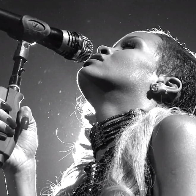 Rihanna - Half Of Me (Documentary)