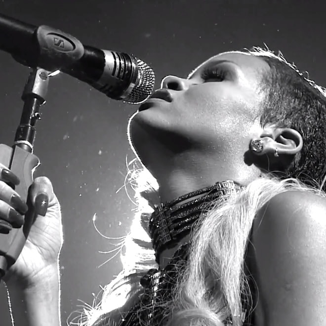 Rihanna - Half Of Me (Documentary)