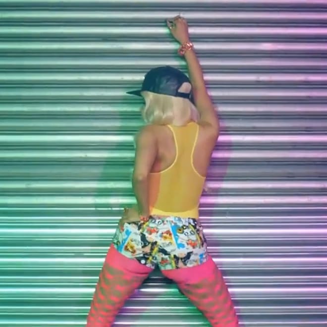 Wale featuring Nicki Minaj & Juicy J - Clappers