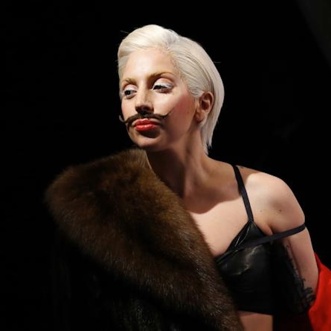 Lady Gaga Peforms New "Gypsy" Song