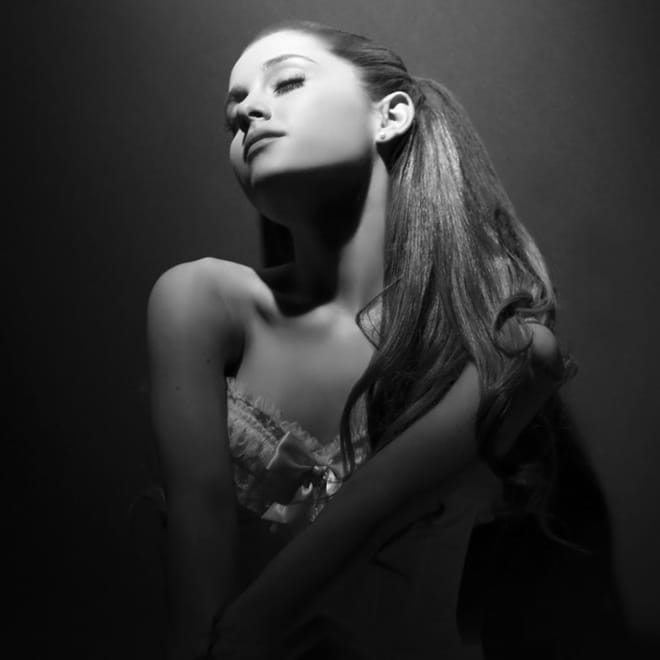 Ariana Grande - Last Christmas