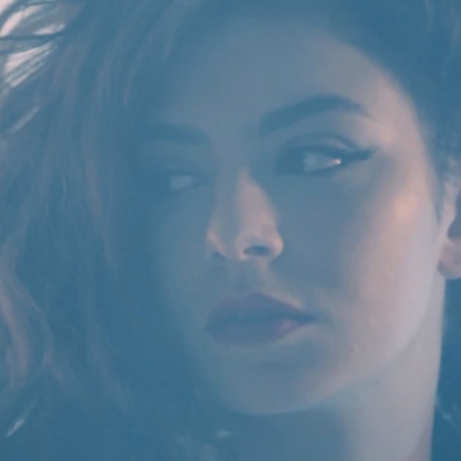 Charli XCX - SuperLove (Yeasayer Remix)