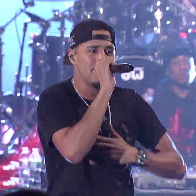 J.Cole Performs "She Knows" Live on Letterman