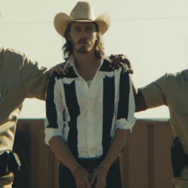 Kings Of Leon - Beautiful War