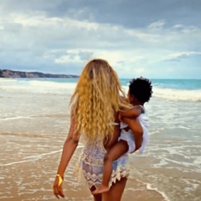 Beyoncé – ‘Self-Titled’ Mini Documentary (Part 4)