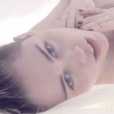 Miley Cyrus - Adore You 