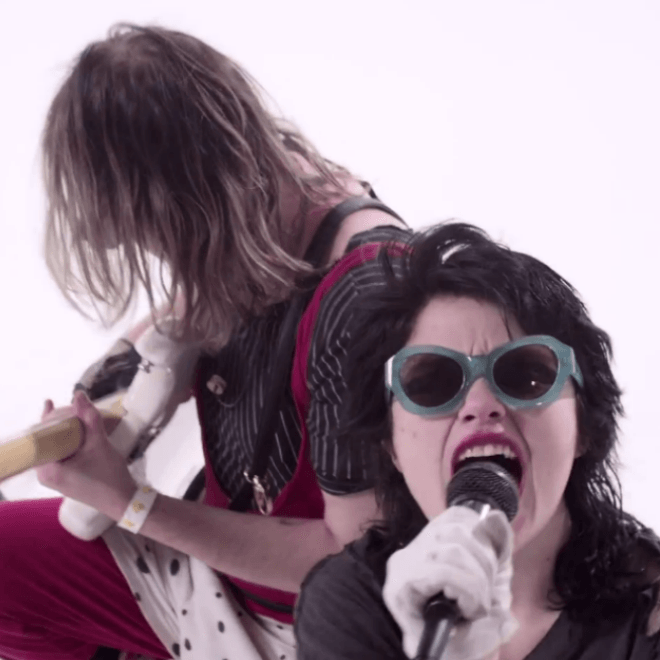 Sky Ferreira & Ariel Pink - My Molly