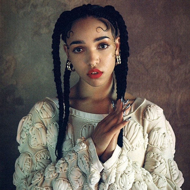 chelsea lankes ghost FKA Twigs x Yours Truly - Hide