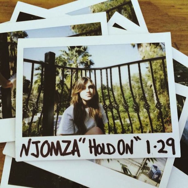 Njomza - Hold On