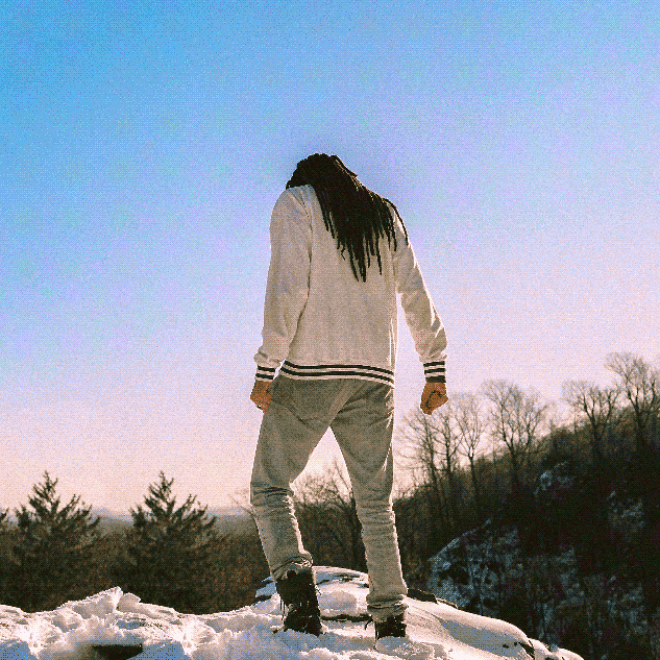 Topaz Jones - Livin' A Lie