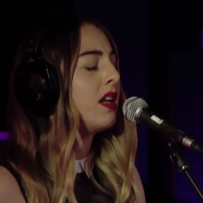 Watch Haim Cover Beyoncé's "XO" on Live Lounge