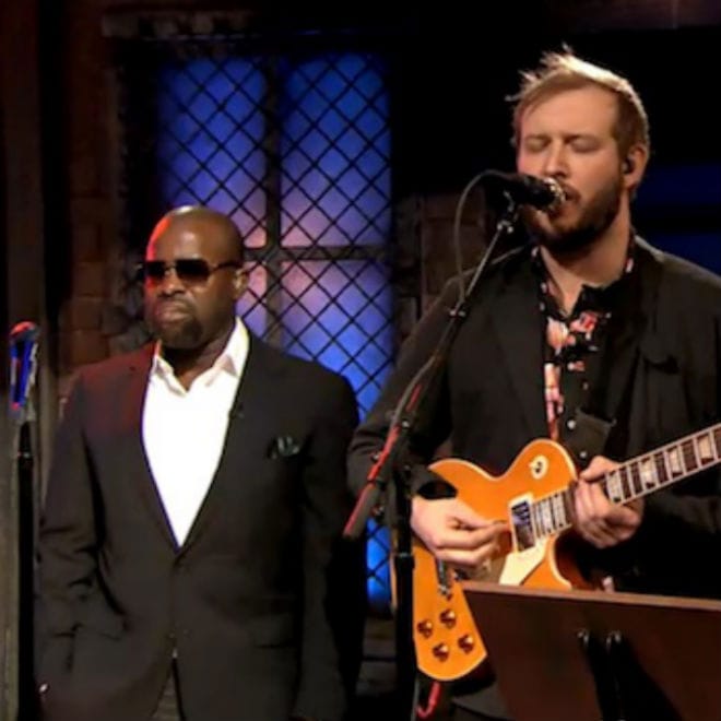 Bon Iver's Justin Vernon Joins The Roots on 'Fallon'
