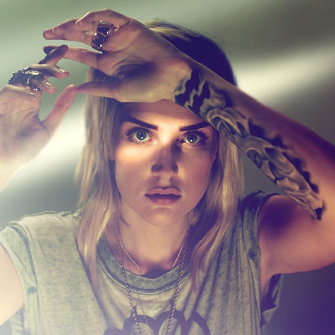 Indiana - Solo Dancing 