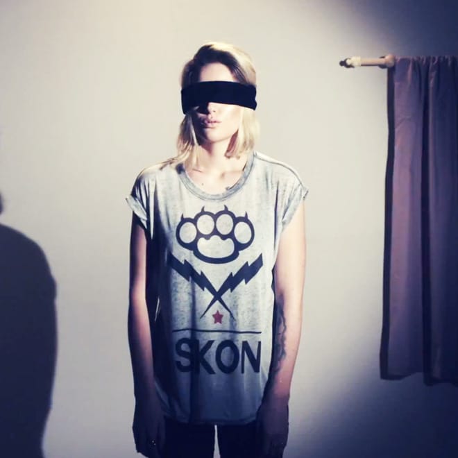 Indiana - Solo Dancing