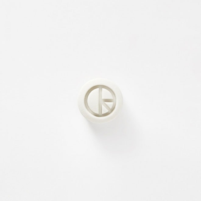 Klaxons – Atom To Atom