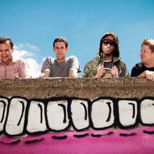 The Hood Internet - Honest Season (Future x Future Islands)